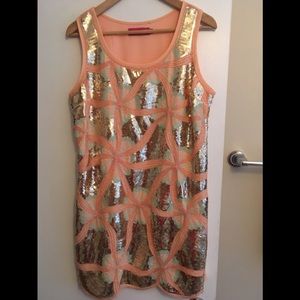 Gorgeous Peach sequinned party dress